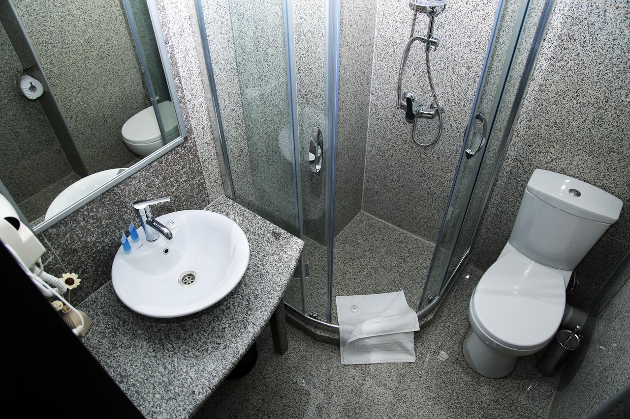 Iveria Hotel Khashuri Luaran gambar