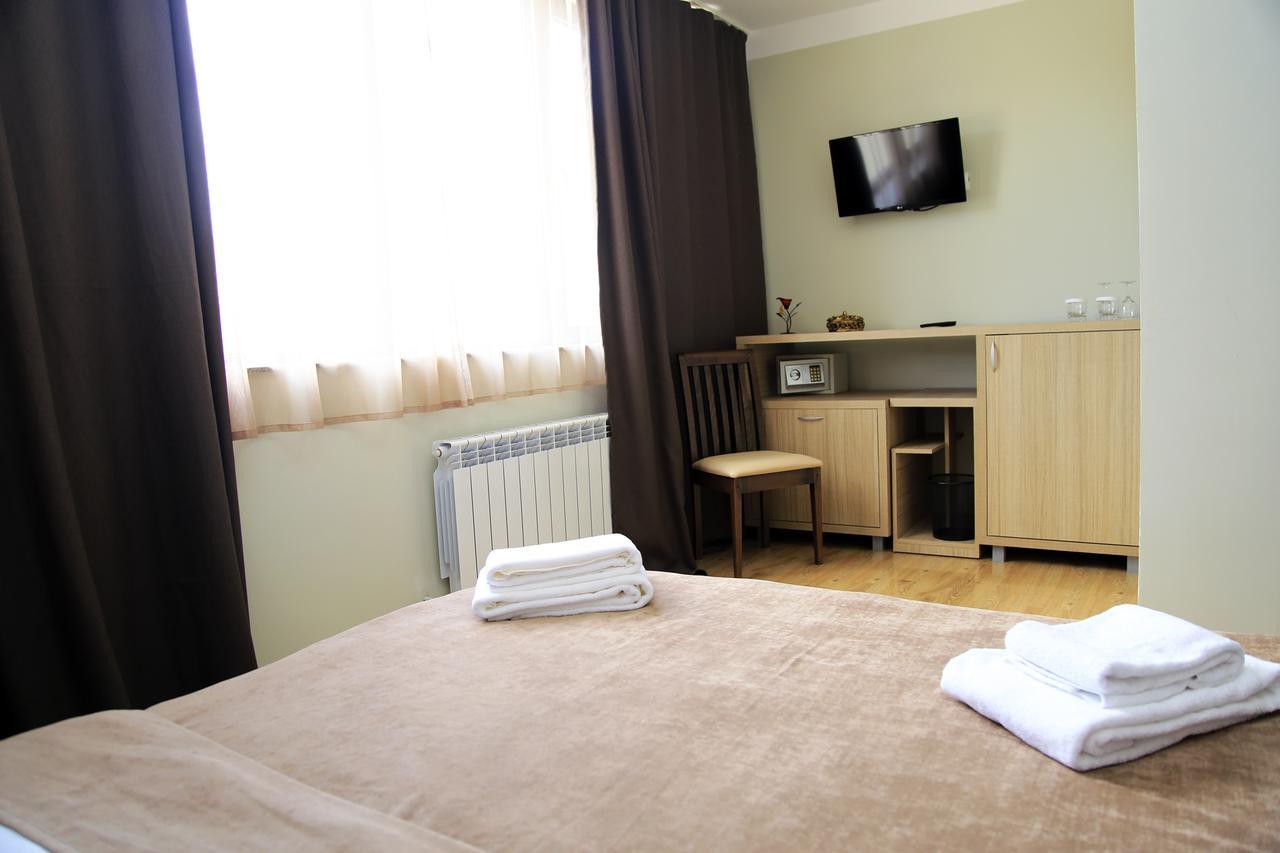 Iveria Hotel Khashuri Luaran gambar